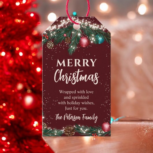 Festliche Weihnachtsleuchten Kiefernäste Schnee ro Geschenkanhänger