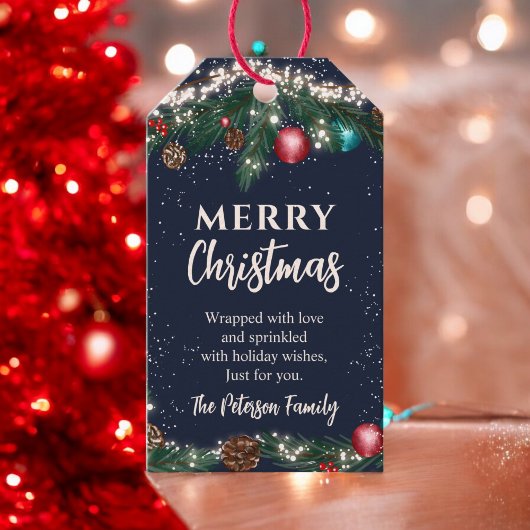 Festliche Weihnachtslichter Kiefernäste schneeblau Geschenkanhänger