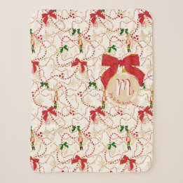 Festlicher Creme-Nussknacker-Monogramm-Schmuckanhä Sherpadecke