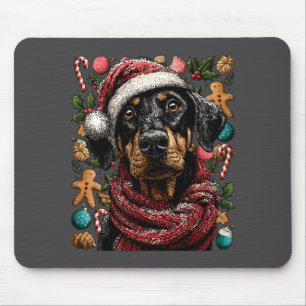 Festlicher Dobermann mit Weihnachtsmannmütze Schne Mousepad