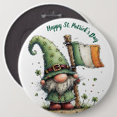 Festlicher St. Patrick's Day-Gnom mit irischer Fla Button (Vorne & Hinten)