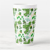 Festlicher St. Patrick's Day Irish Inspiriert Milchtasse (Vorderseite)
