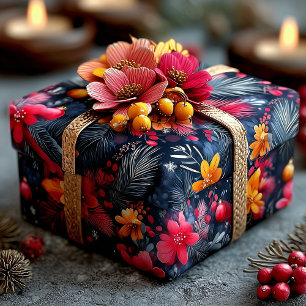 Festliches Blumen- und Kiefern-Weihnachtsmuster in Geschenkpapier
