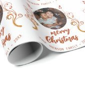 Festliches Foto Red Foliage Frohe Weihnachten Geschenkpapier (Rolleneckpunkt)