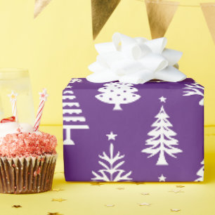 Festliches lila-weißes Weihnachtsbaum-Muster Geschenkpapier