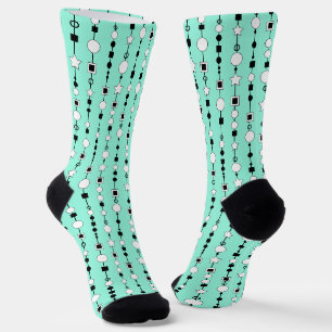 Festliches Muster mit Schnurperlen und Schmuckster Socken
