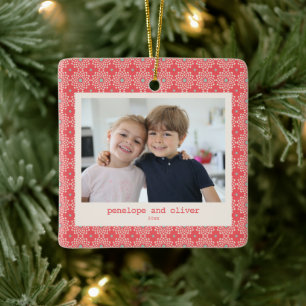 Festliches rotes Punktmuster Festives personalisie Keramikornament