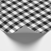 Festliches rustikales Schwarz-weißes Gingham Karie Geschenkpapier (Ecke)