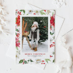 Festliches Winter-Blumenmuster Weihnachtsfest Foto Feiertagspostkarte<br><div class="desc">Frohe Weihnachten! Mit dieser individuell gestaltbaren Weihnachtspostkarte für Foto und Familie heißen wir Sie herzlich willkommen. Es zeichnet sich durch das botanische Muster roter Poinsettia, Winterbeeren, Hasen, Paperwhites und Grünakzente aus. Personalisieren Sie diese Weihnachtskarte in Aquarellfarbe, indem Sie Ihre eigenen Details hinzufügen. Diese weihnachtliche Weihnachtskarte ist in einer Vielzahl von...</div>