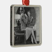 Feststecken Silbernes Ornament (Rechts)