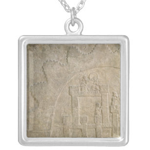 Festung unter Belagerung, von Nimrud, der Irak Versilberte Kette