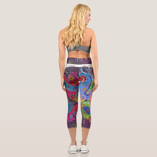 Fett Abstraktes Auberginen- und Farbschwenken Capri Leggings (Rückseite)