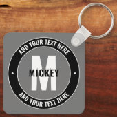 Fett bearbeitbarer Text und Monogramm | Schwarz-we Schlüsselanhänger (Rückseite)