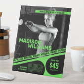 Fett Bright Green Personal Trainer Foto Sockelschild (In Situ)