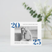 Fett Class of 2024 Blue Foto Graduation Party Einladungspostkarte (Stehend Vorderseite)