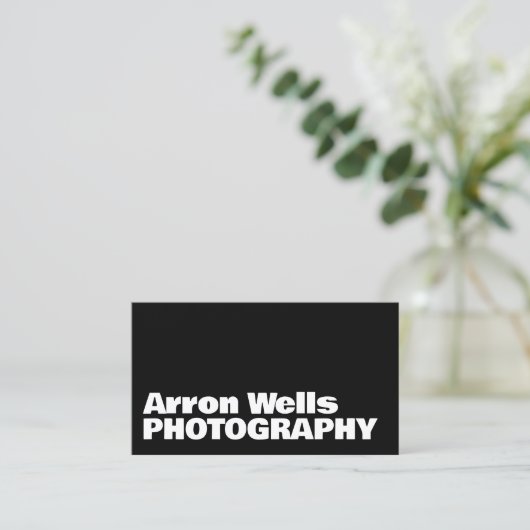 Fett formatierter schwarzer und weißer moderner QR Visitenkarte (Stehend Vorderseite)