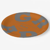 Fett | Graue Teller auf Burnt Orange Abschluss (Schrägansicht)