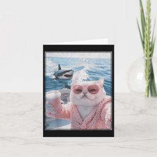 Fett-Katze auf einem Yachtboot mit Haifisch Coole Karte