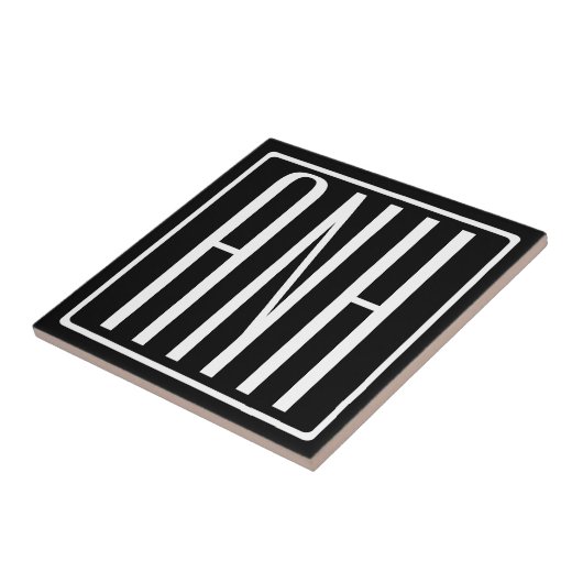 Fett Modern 3 Initialen Monogramm | Schwarz weiß Fliese (Seite)