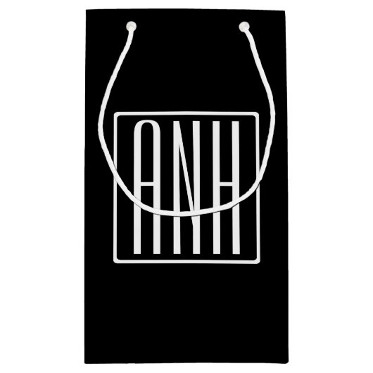 Fett Modern 3 Initialen Monogramm | Schwarz weiß Kleine Geschenktüte (Rückseite)