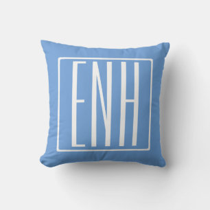 Fett Modern 3 Initialen Monogramm   Soft Blue Kissen