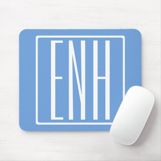 Fett Modern 3 Initialen Monogramm | Soft Blue Mousepad (Mit Mouse)