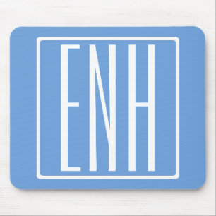 Fett Modern 3 Initialen Monogramm Soft Blue Mousepad