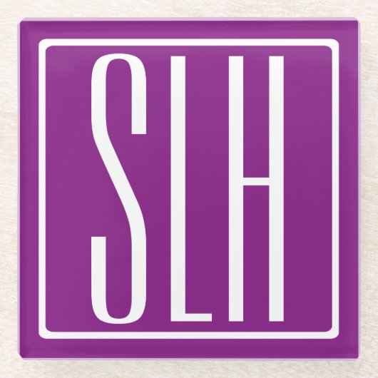 Fett Modern 3 Initialen Monogramm | Weiß und Lila Glasuntersetzer (Vorderseite)