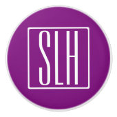 Fett Modern 3 Initialen Monogramm | Weiß und Lila Keramikknauf (Vorderseite)