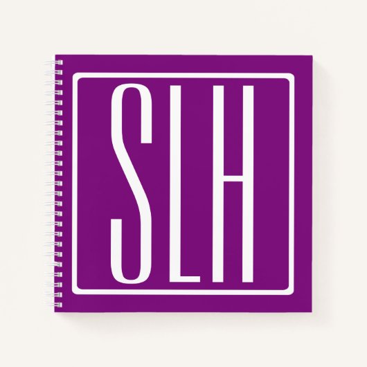 Fett Modern 3 Initialen Monogramm | Weiß und Lila Notizblock (Vorderseite)