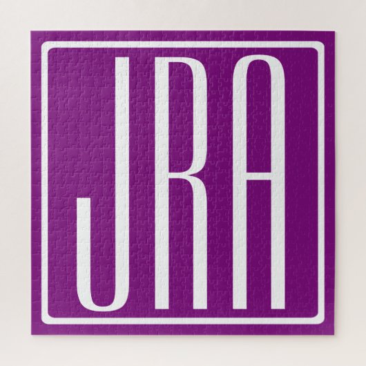 Fett Modern 3 Initialen Monogramm | Weiß und Lila Puzzle (Vertikal)