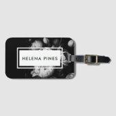 Fett moody Painterly Blume Black and White Gepäckanhänger (Vorderseite (Horizontal))