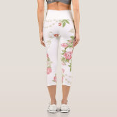 Fett rosa Cabbage-Rose auf weißem Hintergrund Capri Leggings (Rückseite)