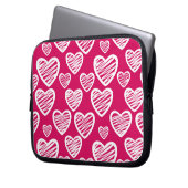 Fett Rot und Weiß Scribble Herzmuster Laptopschutzhülle (Vorderseite Links)