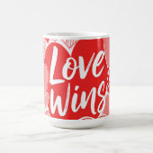 Fett rotes Rosa "Liebe is the Answer" Grafisches T Kaffeetasse (Mittel)