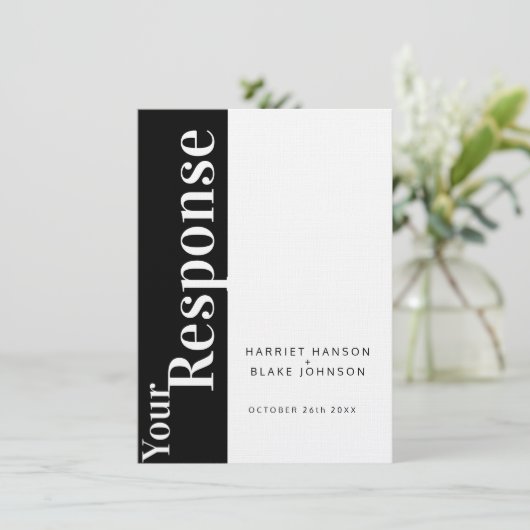 Fett Schwarz-Weiß-Text Hochzeitsantwort UAWG Einladung (Stehend Vorderseite)