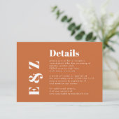 Fett Typografie Burnt Orange Wedding Details Begleitkarte (Stehend Vorderseite)