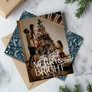 Fett Typografie Merry and Bright Foto Botanical Feiertagskarte
