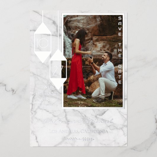 Fett Typografie Weißmarmor Foto Minimal Folieneinladung (Vorderseite)