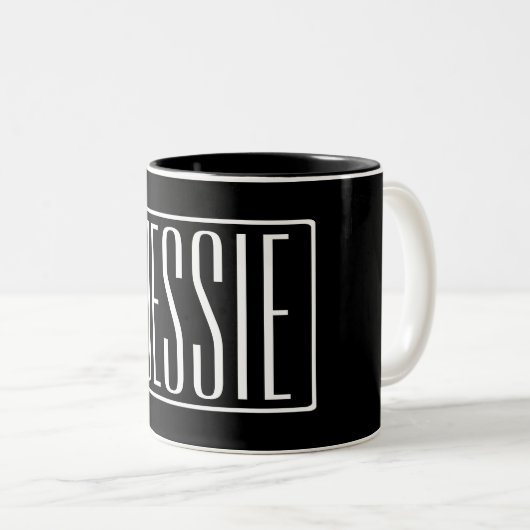 Fett und modern Ihr Name oder Wort | Schwarz weiß Zweifarbige Tasse (VorderseiteRechts)