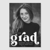 Fett weißes Typografie Foto Abschluss Magneteinladung (Vorderseite)