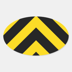 Fette Autobahnverkehrs-Hummel-Chevrons Ovaler Aufkleber