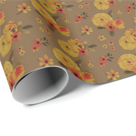 Fette gelbe Rosen und Herbstblumen auf Braun Geschenkpapier