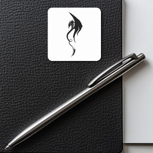 Fette schwarze weiße Stammes-Drache-Illustrationsg Quadratischer Aufkleber