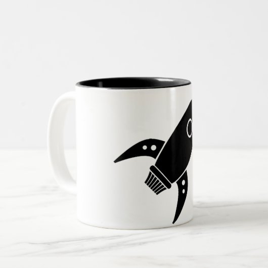 Fettes Retro Rocket-Schiffs-Schwarzes Zweifarbige Tasse (Vorderseite Links)
