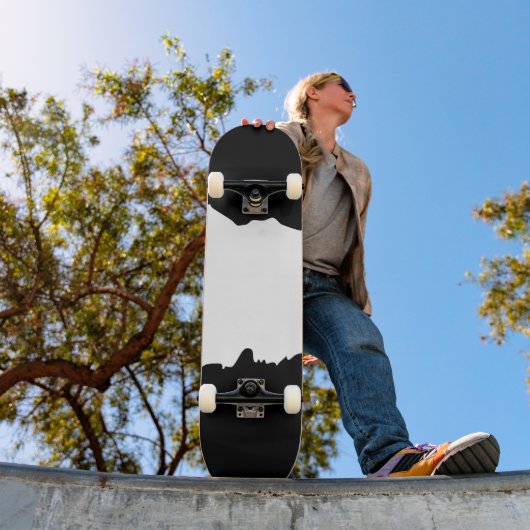 Fettes Schwarz mit klassischem Weiß stilvoll Skateboard (Außenbereich 1)