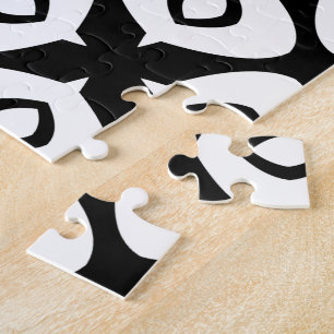Fettes Schwarz-Weiß-Symmetrisches Arabeskenmuster Puzzle