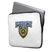 Fettgedrucktes Polizeidienstabzeichen-Textdesign Laptopschutzhülle (Vorderseite Links)