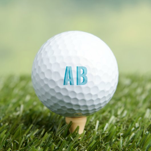Fettgestapelte Robin Egal Blue 2 Letter Monogram Golfball (Insitu T-Shirt)