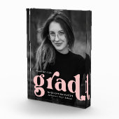 Fettrosa Typografie-Abschluss Fotoblock (Rechts)